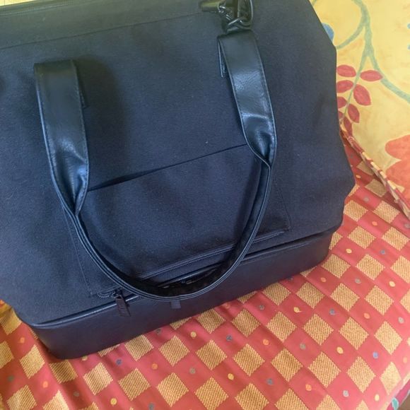 NWT Beis Convertible Mini Weekender in Black - Picture 5 of 9